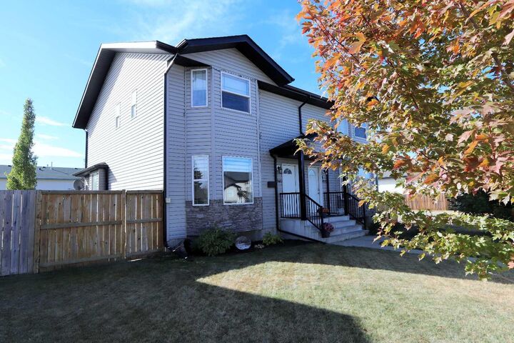Property Photo: 4949 Westbrooke Road AB T4M 0L1
