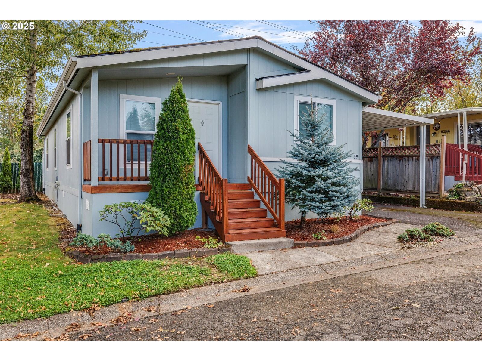 Property Photo: 21100 NE Sandy Blvd 39 OR 97024
