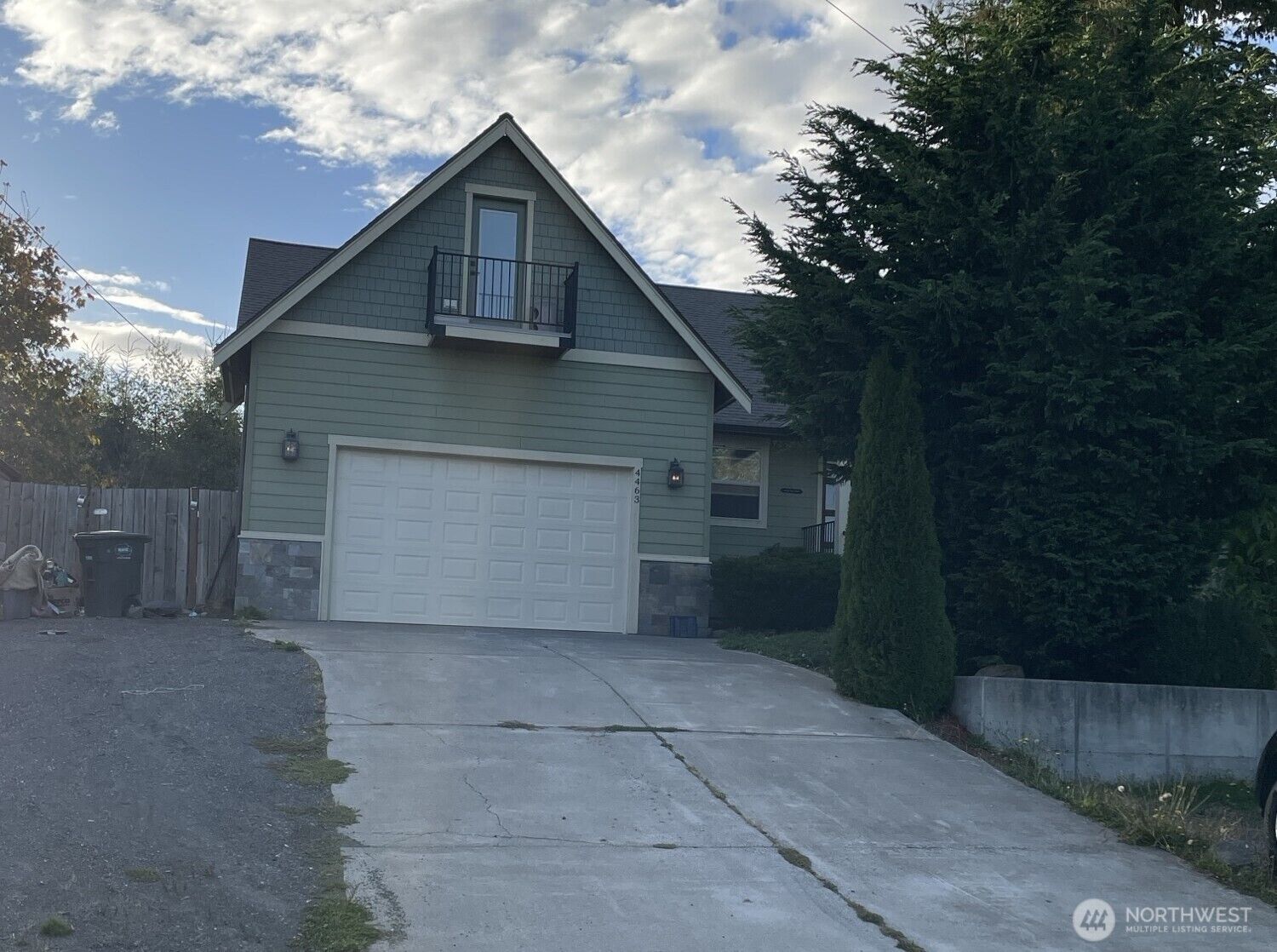 Property Photo: