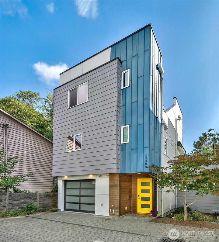 1536  17th Avenue S A  Seattle WA 98144 photo