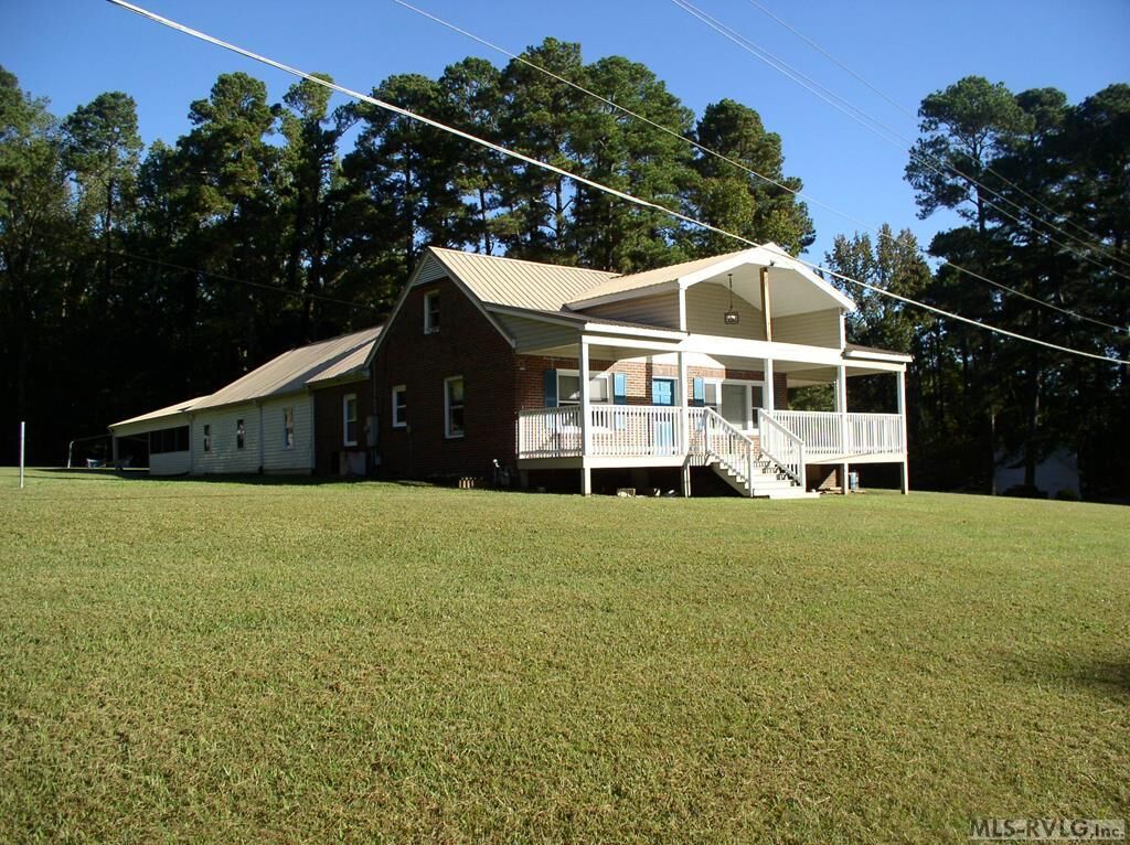 Property Photo:  42 Tall Pines Drive  NC 27537