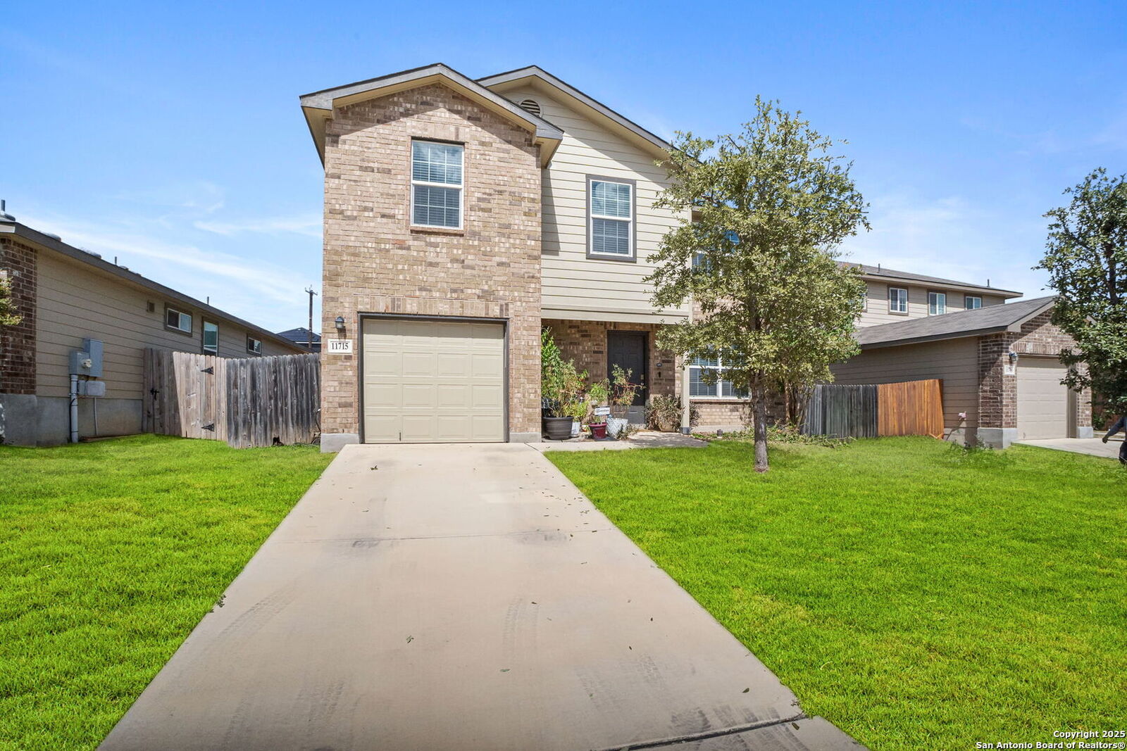 Property Photo: 11715 Blackmore Leap TX 78245