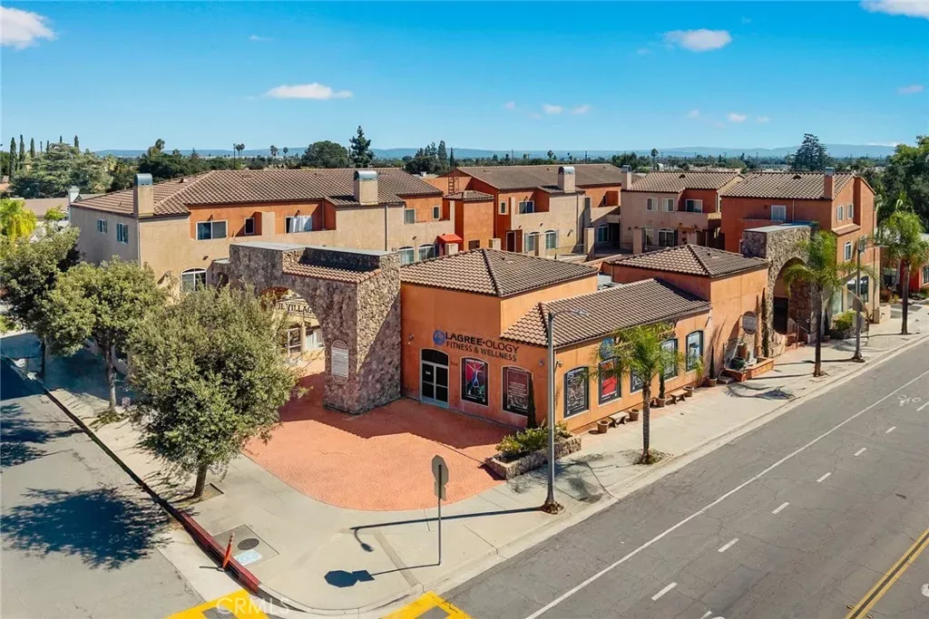 Property Photo:  306 S 1st Avenue 105  CA 91006