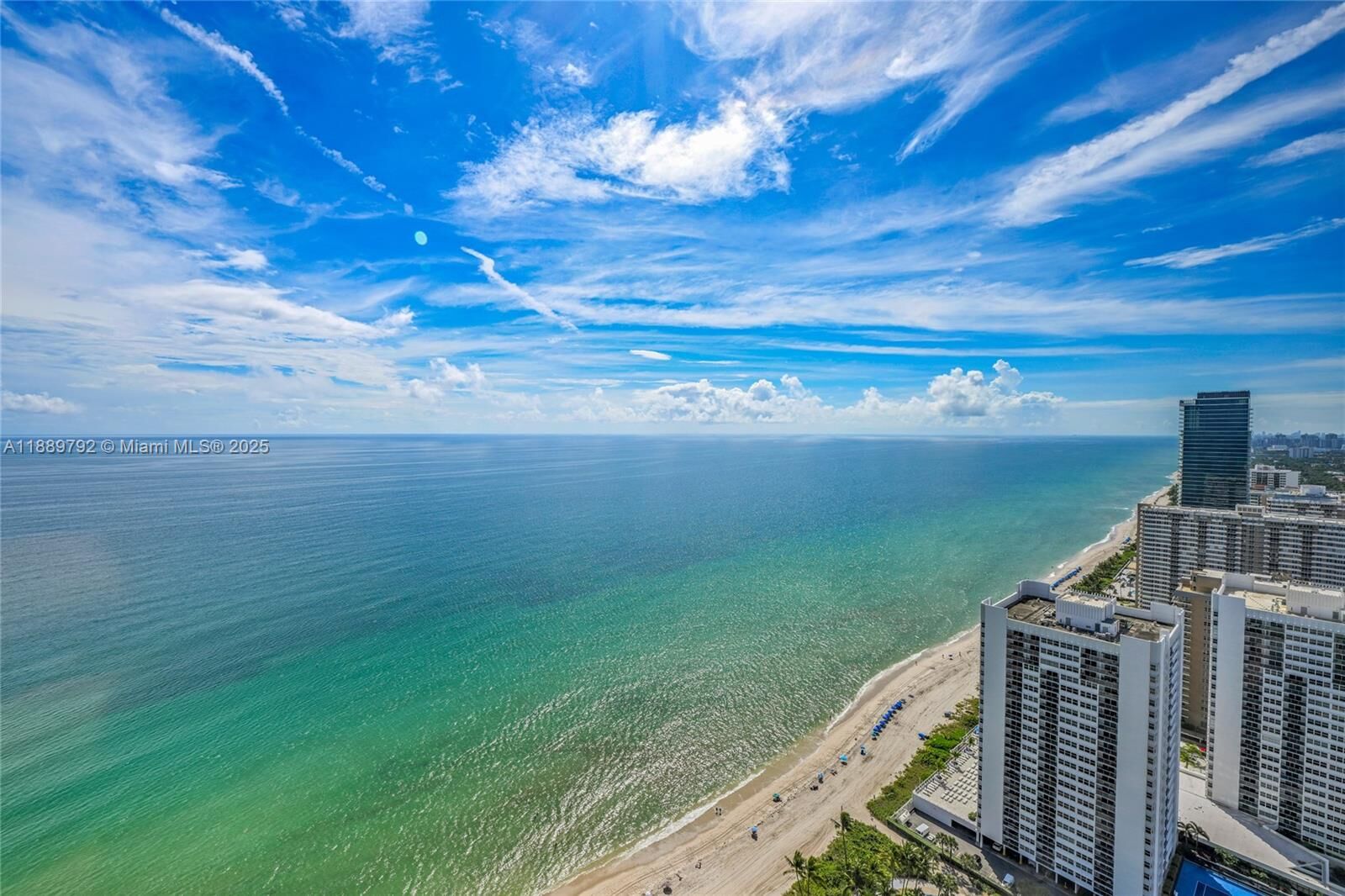 Property Photo:  1850 S Ocean Dr 4001  FL 33009 