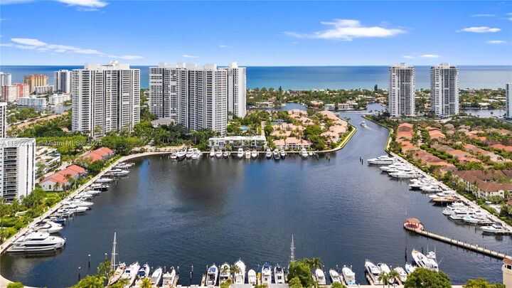 3598 Yacht Club Dr 1004  Aventura FL 33180 photo