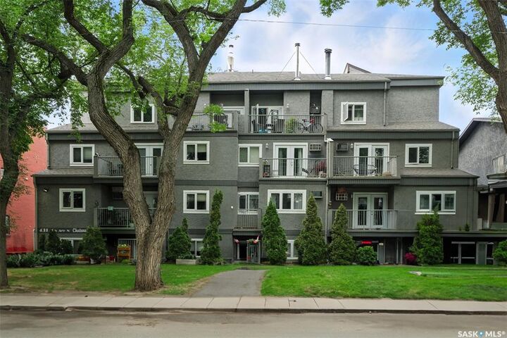 Property Photo: 431 4th Avenue 202 SK S7K 2M4