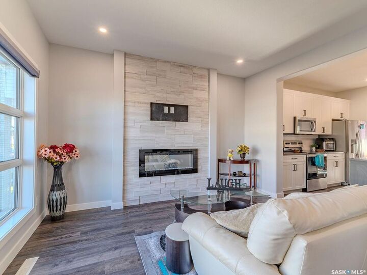 Property Photo: 306 Brighton Boulevard SK S7V 0V8