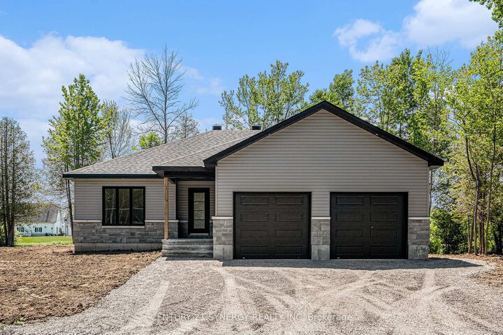 Property Photo:  16998 Chevrier Street  ON K0C 1V0 