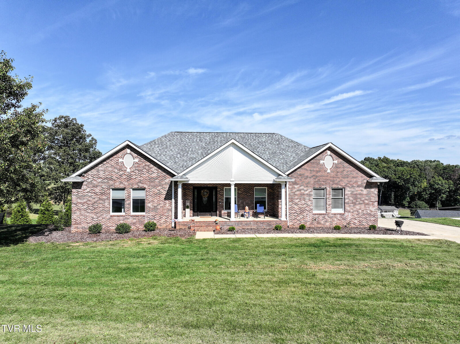 Property Photo: 175 Golf Trace Drive TN 37743