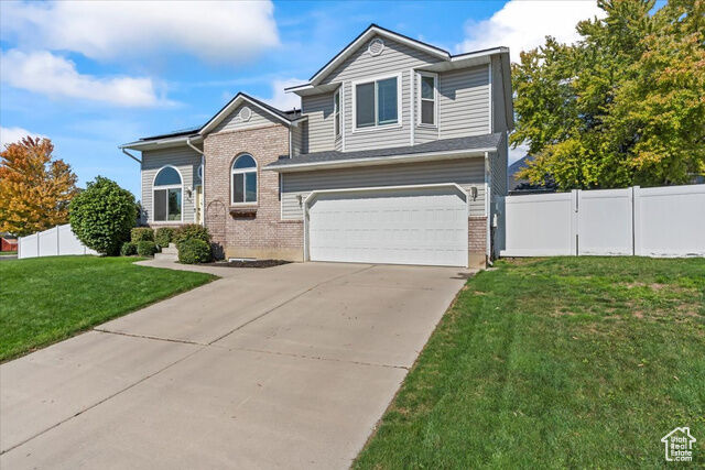 Property Photo: 819 E 50 S UT 84062