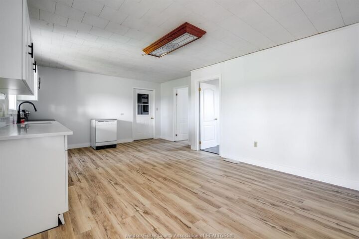 Property Photo:  10350 Richardson Sideroad  ON N0P 1J0 