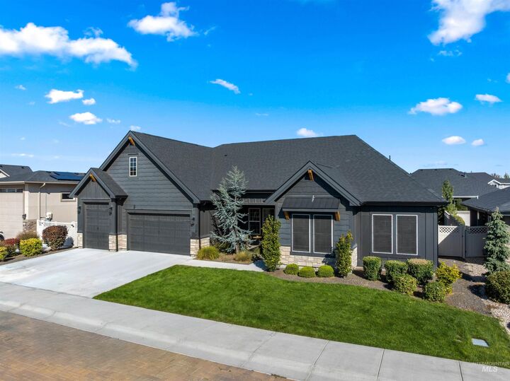 Property Photo: 4194 W Philomena Dr ID 83646