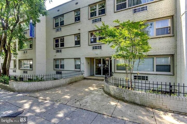 Property Photo: 610 Longfellow Street NW 404 DC 20011
