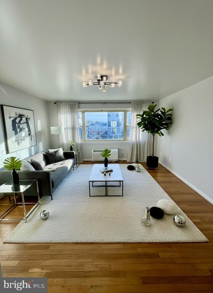 Property Photo:  610 Longfellow Street NW 404  DC 20011 