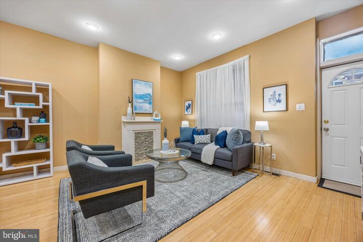 Property Photo: 4148 Manayunk Avenue PA 19128