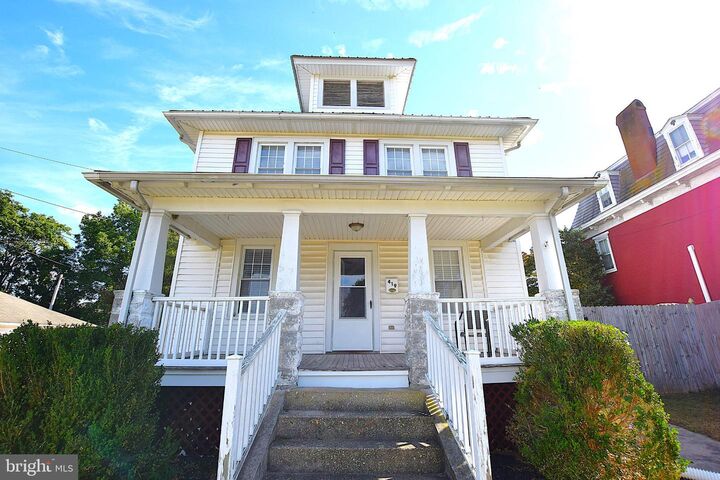 Property Photo: 419 N Walnut Street DE 19963