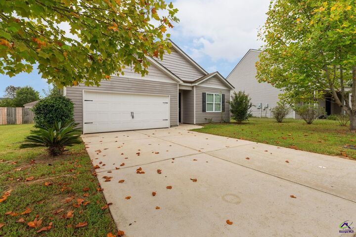 Property Photo: 137 Broomsedge Lane GA 31047