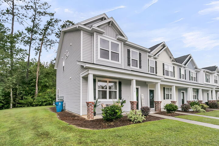 Property Photo:  118 Spencer Circle  SC 29485