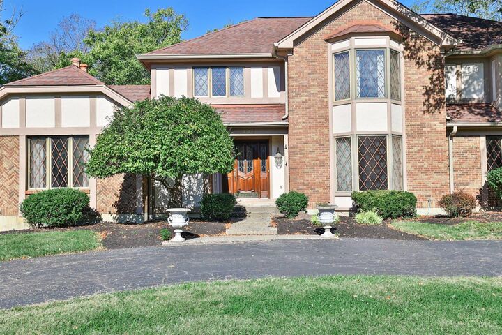 Property Photo: 445 Bishopsbridge Drive OH 45255