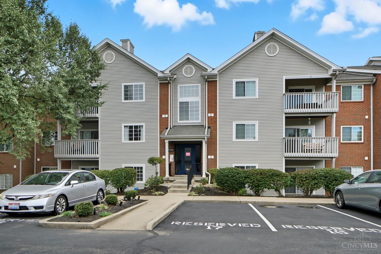 Property Photo: 7392 Ridgepoint Drive OH 45230