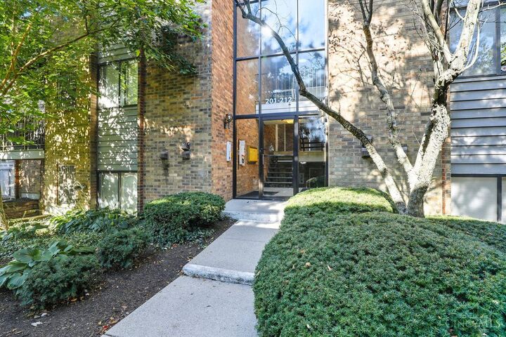 Property Photo: 1544 W Galbraith Road OH 45231