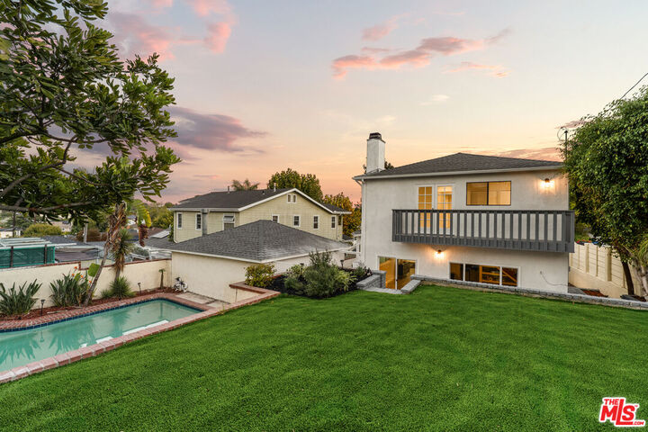 Property Photo:  6027 W 76th St  CA 90045 
