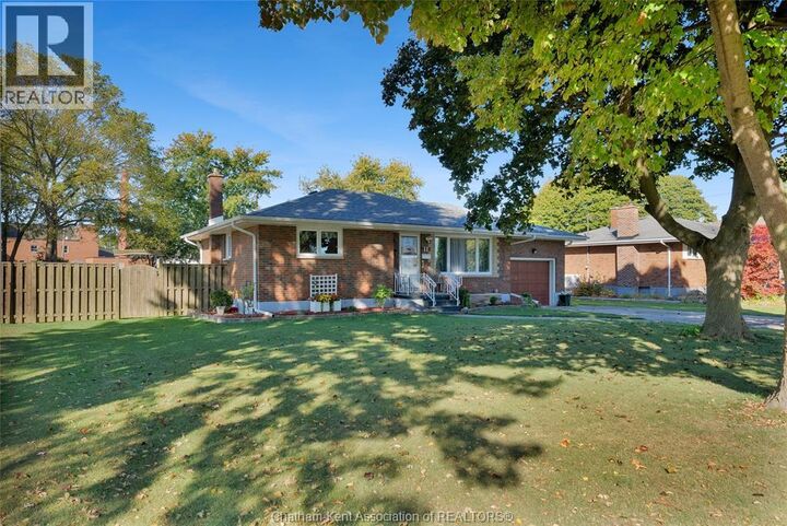 Property Photo: 11 Highland Drive ON N8A 2K4