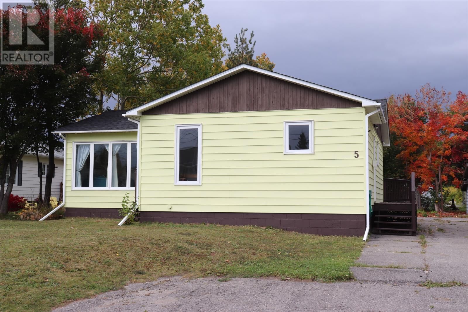 Property Photo: 5 St Clare Avenue NL A2N 1N3