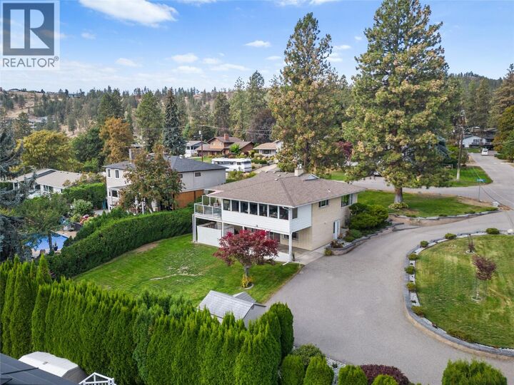 Property Photo:  3 Alameda Court  BC V1V 1C6 