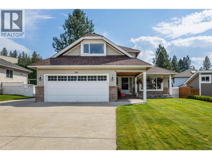 Property Photo:  2395 Shannon Ridge Drive  BC V4T 1T1 