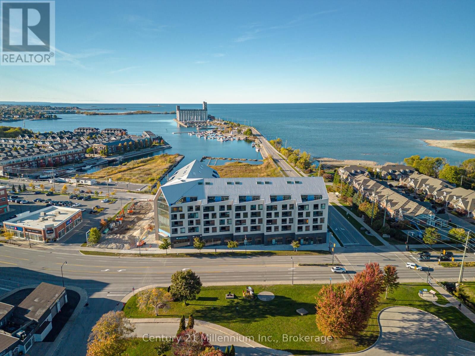 Property Photo: 31 Huron Street 223 ON L9Y 5T7