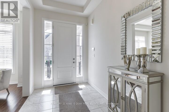 Photo de la propriété: 72 Joseph Hartman Crescent ON L4G 1C9