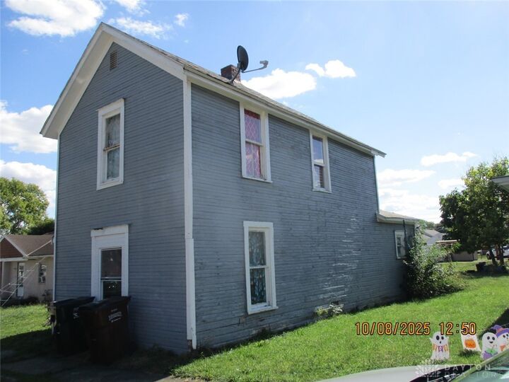 Property Photo:  807 Brook Street  OH 45356 