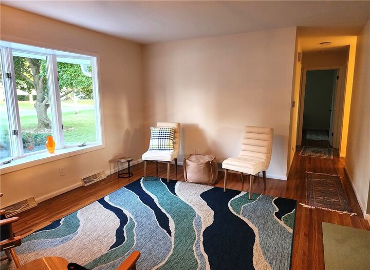 Property Photo: 3321 N Oakland Avenue IL 62526