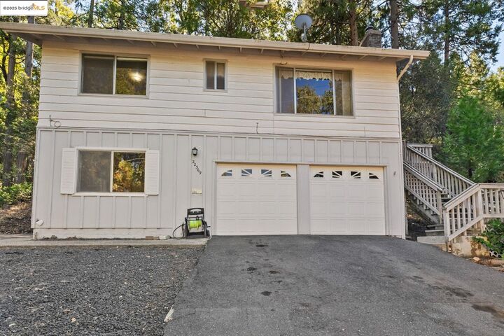 22369 Ponderosa Dr.  Twain Harte CA 95383 photo