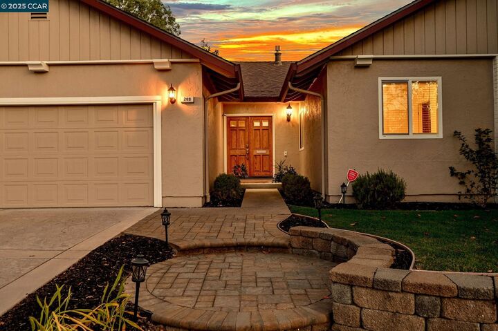 Property Photo: 209 Southwind Dr CA 94523