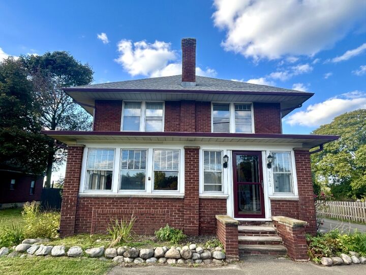 3942 W Ridge Road  Erie PA 16506 photo