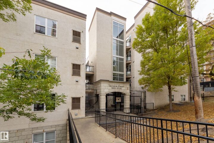 Property Photo: 10503 98 Avenue NW 202 AB T5K 0B2