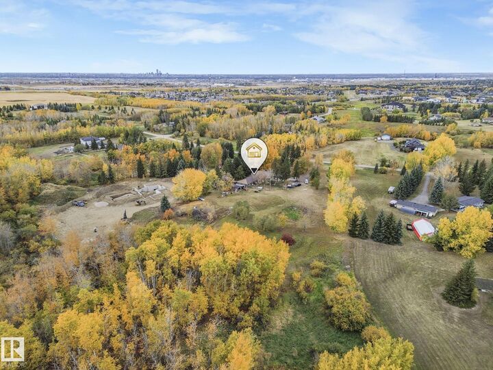 Property Photo: 52249 Range Road 233 37 AB T8B 1C7