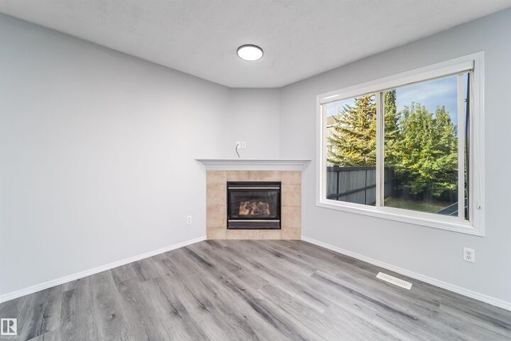 Property Photo: 120 Magrath Road NW 32 AB T6R 0C6