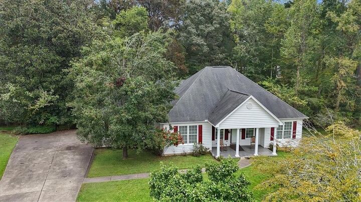Property Photo: 4362 Park Circle GA 30101