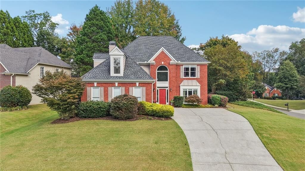 Property Photo:  3820 Ridge Point Drive  GA 30024