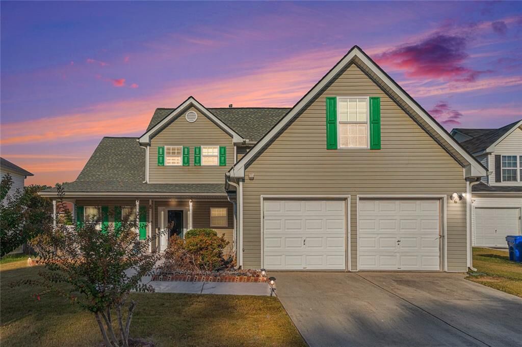 Property Photo: 7492 Ferrara Drive GA 30058