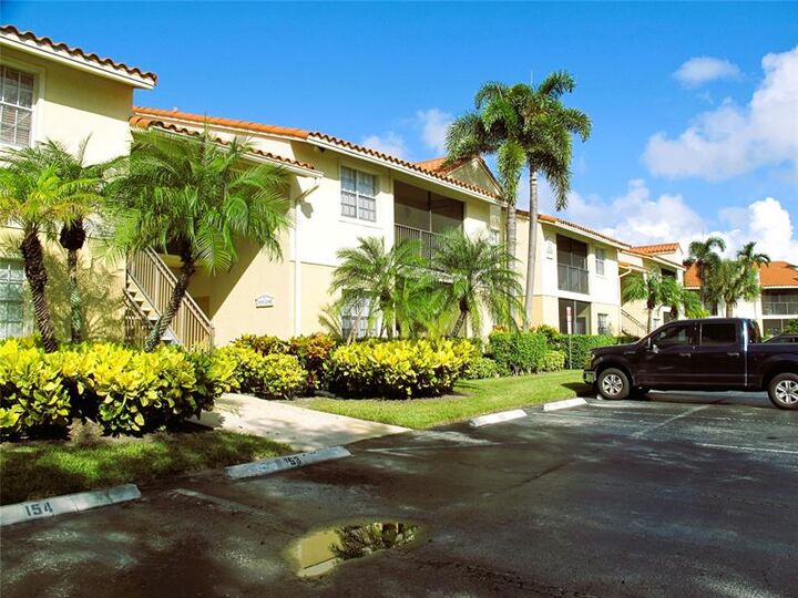 Property Photo:  1263 SW 46 Ave 2108  FL 33069 