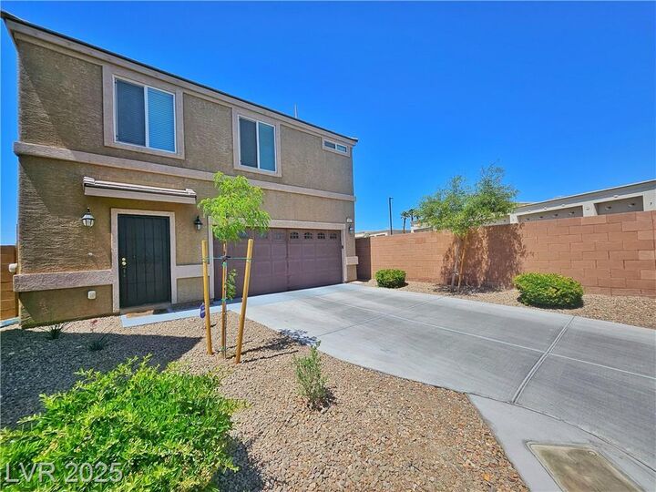 Property Photo: 4905 Quiet Morning Street NV 89122