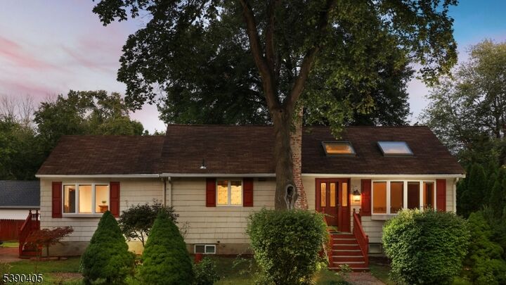 33 Gates Ave  Warren Twp. NJ 07059 photo