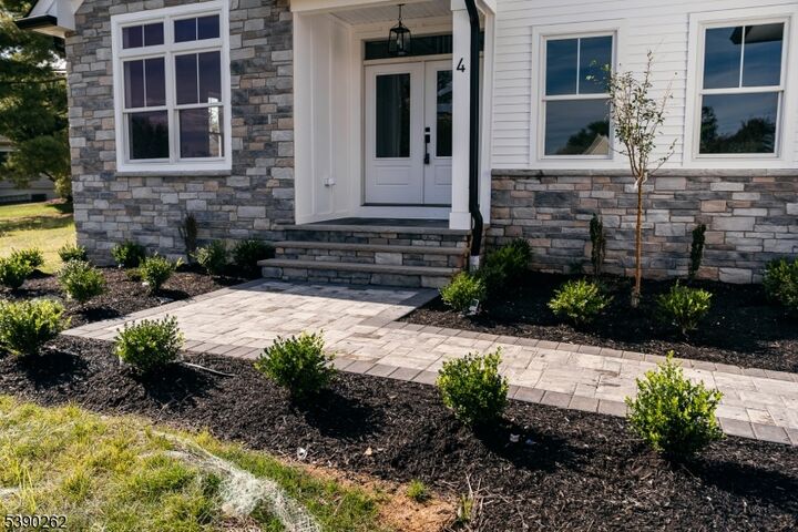 Property Photo: 4 Hemlock Cir NJ 07059