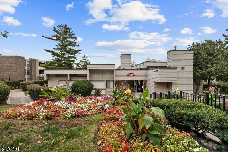 Property Photo:  1 River Road L  NJ 07110 