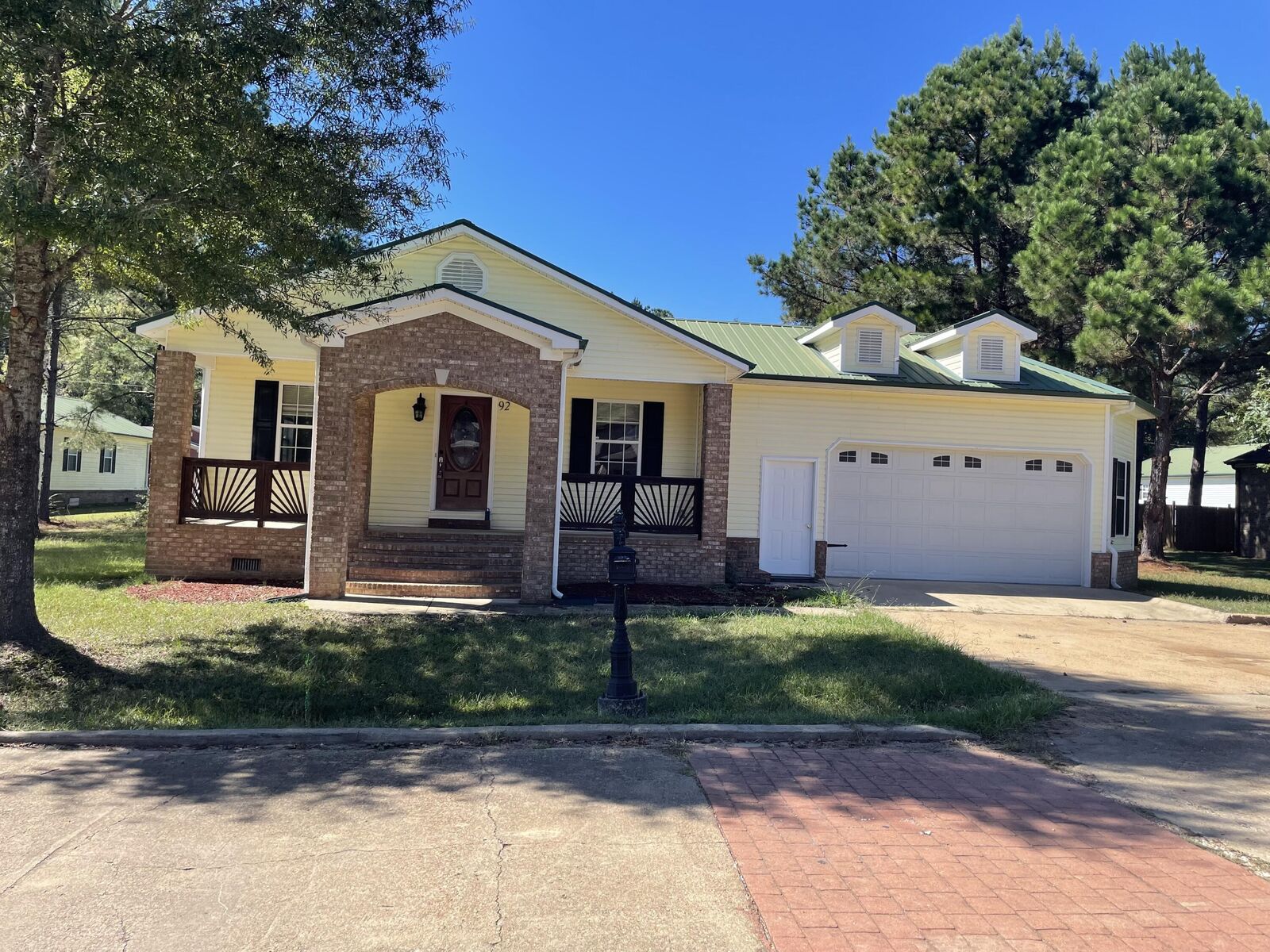 Property Photo: 92 Ashwood Dr MS 39759