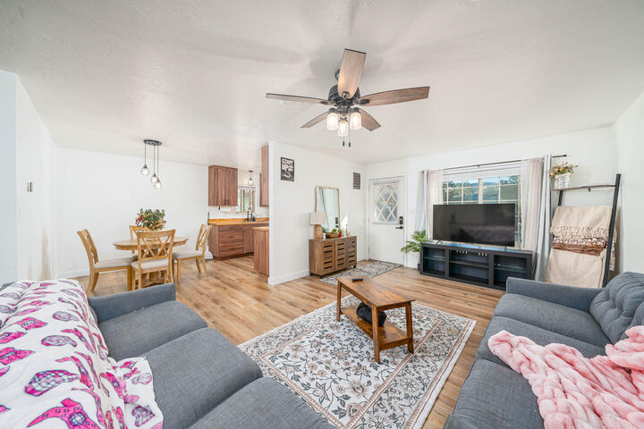 Property Photo: 402 W North Cedar Blvd UT 84721